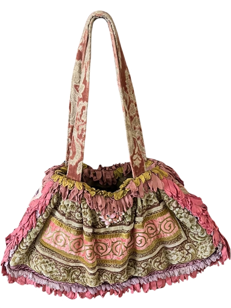 EXQUISITE OVERSIZED VINTAGE ONE OF A KIND BAG MADE ON THE FARM