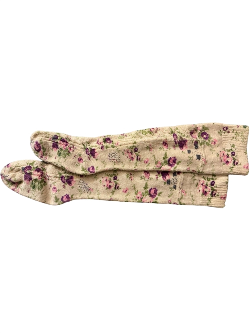 NWT Cotton Floral OTK Big Dipper Socks in Lavender Roses