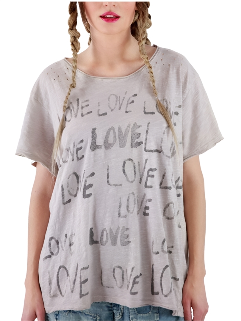 Love Amor Tee