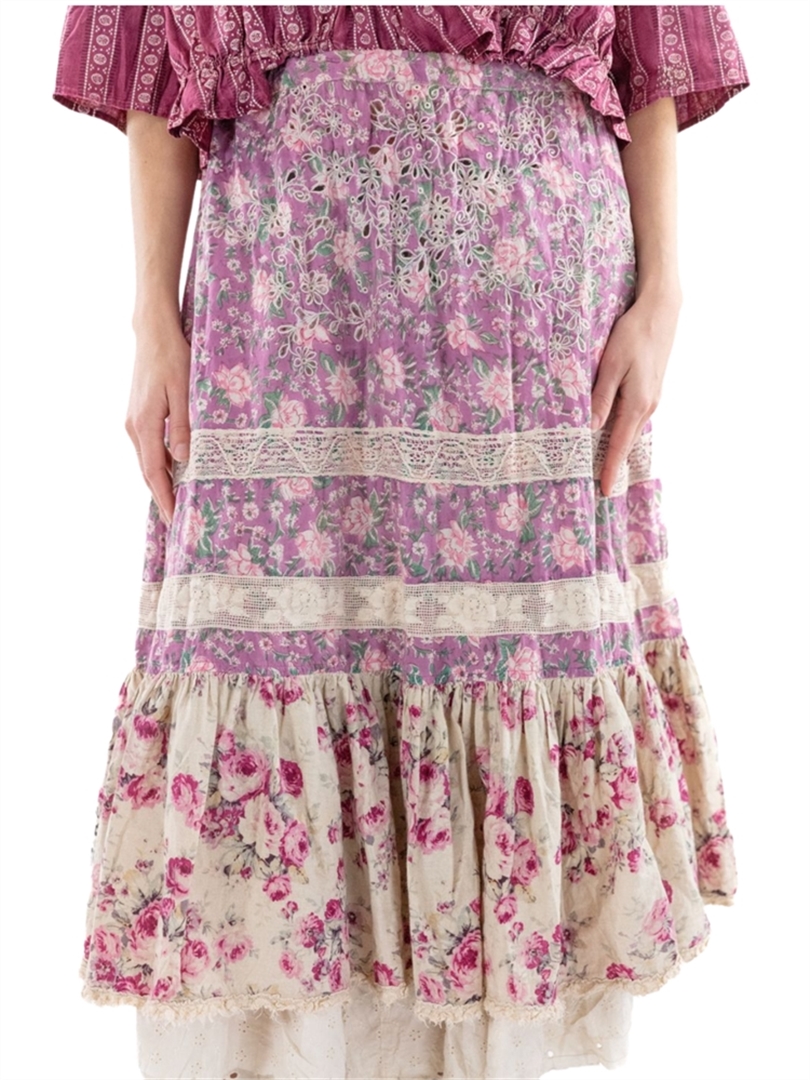 Piecewise Floral Eyelet Skirt