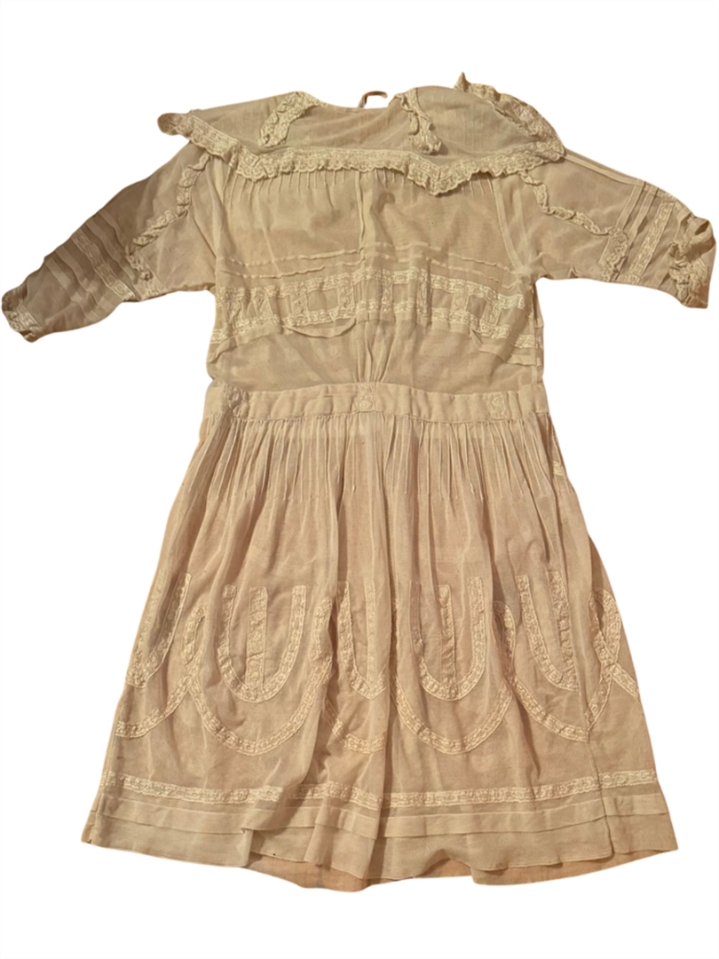 Cream/Bone colored collar lace dress