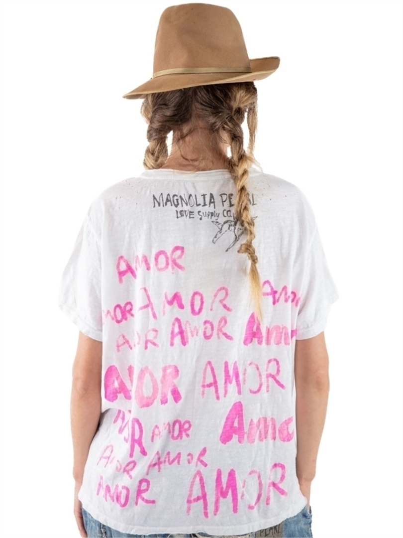 Love Amor Tee