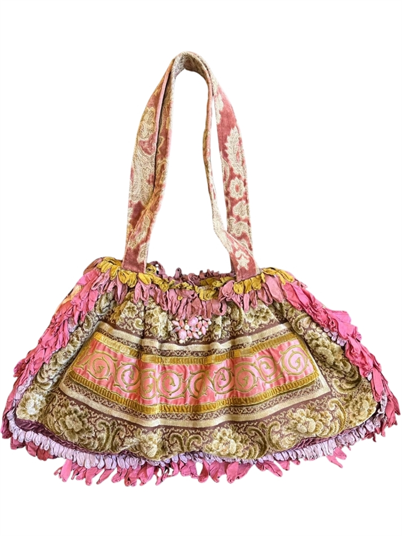 EXQUISITE OVERSIZED VINTAGE ONE OF A KIND BAG MADE ON THE FARM