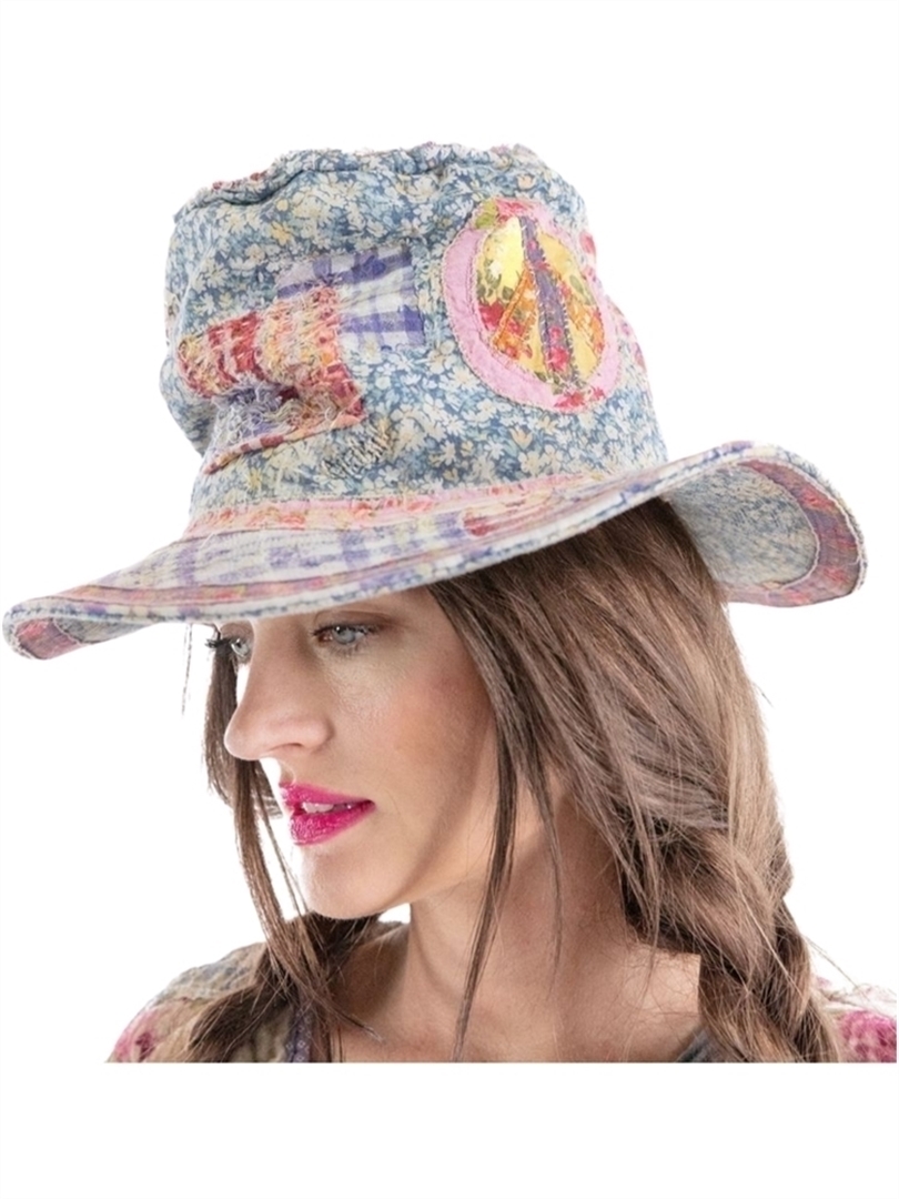 Magnolia Pearl Trade - Peace The Beau Top Hat display picture 3